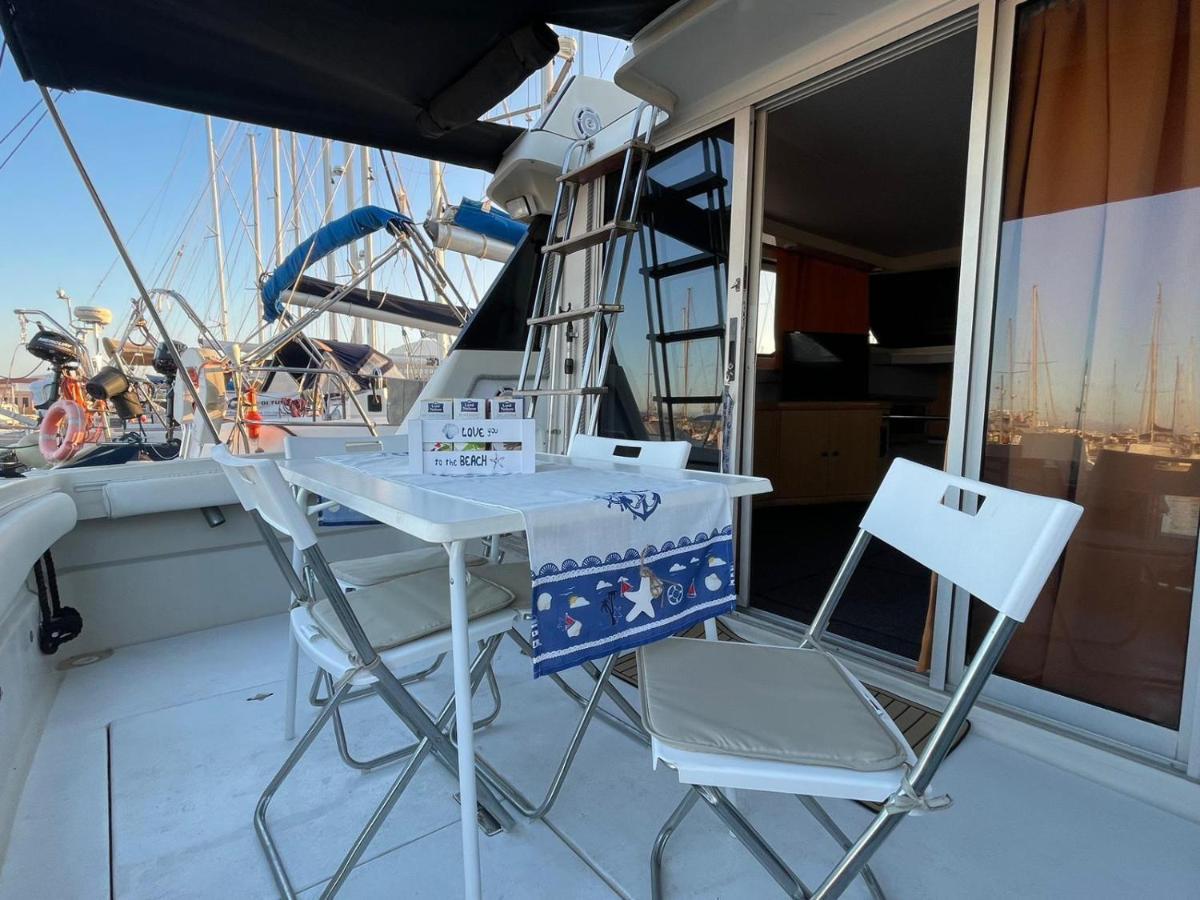Giorgia House Boat Hotel Palermo Buitenkant foto